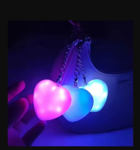 [YS010-pink] تعليقة LED مضيئة للحقيبة (وردي)