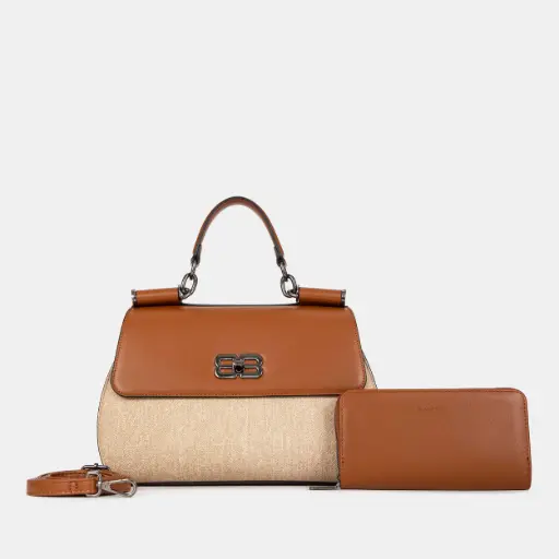 حقيبة يد فاخرة بمقبض معدني من باجكو